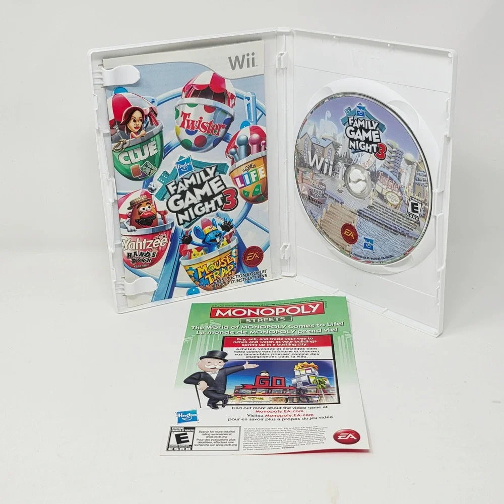 Hasbro Family Game Night 3 Nintendo Wii Complete CIB Clue Game of Life Twister